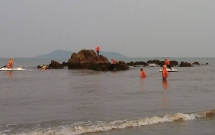 da tim thay thi the hoc sinh thu hai bi song cuon mat tich khi di chup ky yeu o nghe an