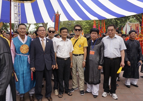 hau due dong ho ly hoa son o han quoc tim ve nguon coi