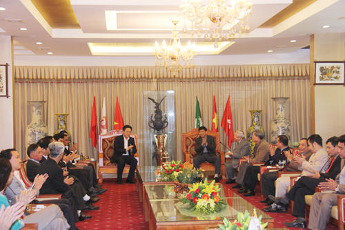 hoi huu nghi viet nam campuchia chuc mung tet chol chnam thmay