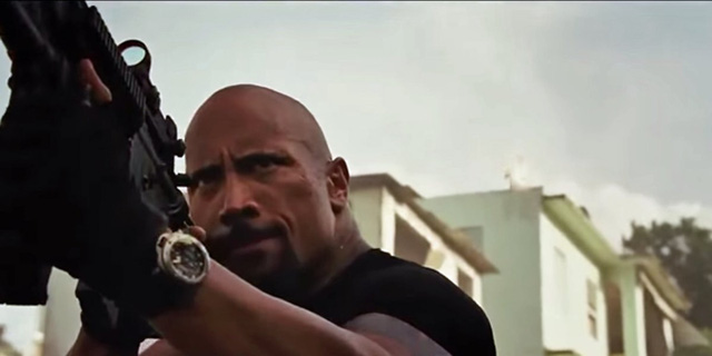 dwayne the rock johnson tu cau thu bong bau duc that bai den dien vien co thu nhap khung nhat hollywood