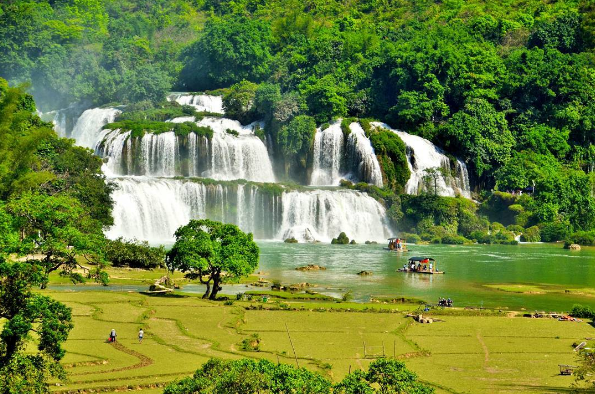 dua thac ban gioc tro thanh khu du lich quoc gia