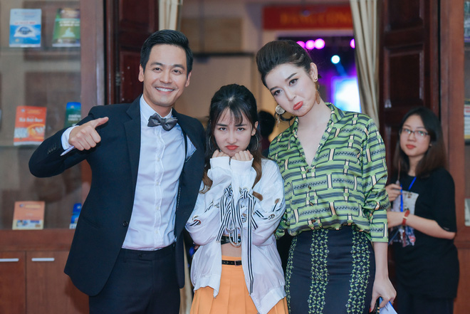 trang moon quay het minh cung mc phan anh