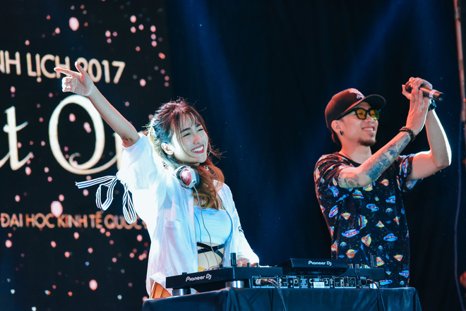 trang moon quay het minh cung mc phan anh