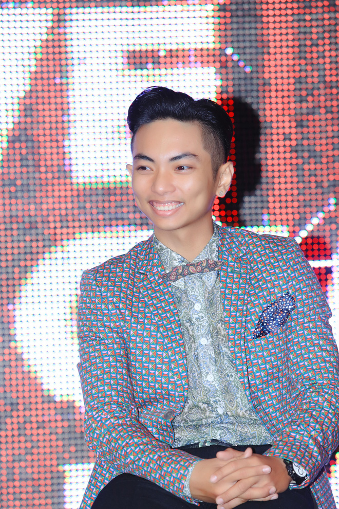 phan hien chi tien ty cho khanh thy lam liveshow