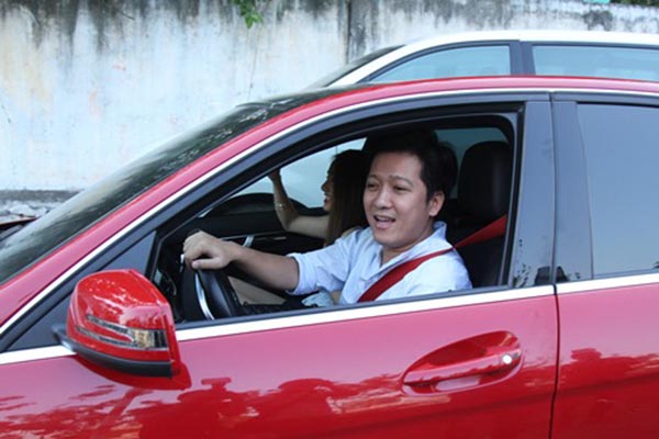 cac danh hai dinh dam viet nam di xe hop bao nhieu tien