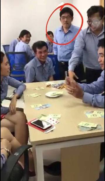 can bo nhan vien ngan hang bidv chi nhanh phu yen choi bai an tien trong gio hanh chinh