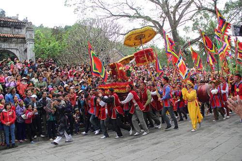 tung bung ky niem 1770 nam ngay mat cua anh hung dan toc trieu thi trinh va le hoi ba trieu