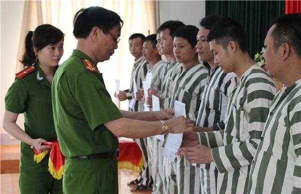 tai phien hop thu 23 ubtvqh cho y kien ve du an luat dac xa sua doi