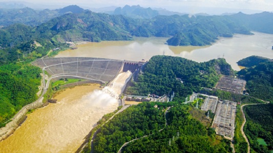 dau tu mo rong du an nha may thuy dien hoa binh