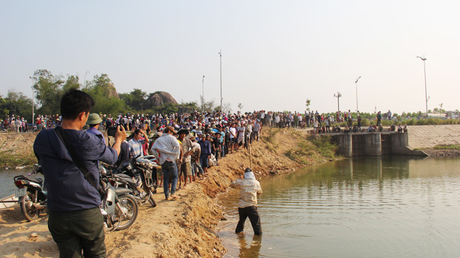 thai nguyen ru nhau tam song nam sinh va 2 nu sinh lop 12 chet duoi thuong tam