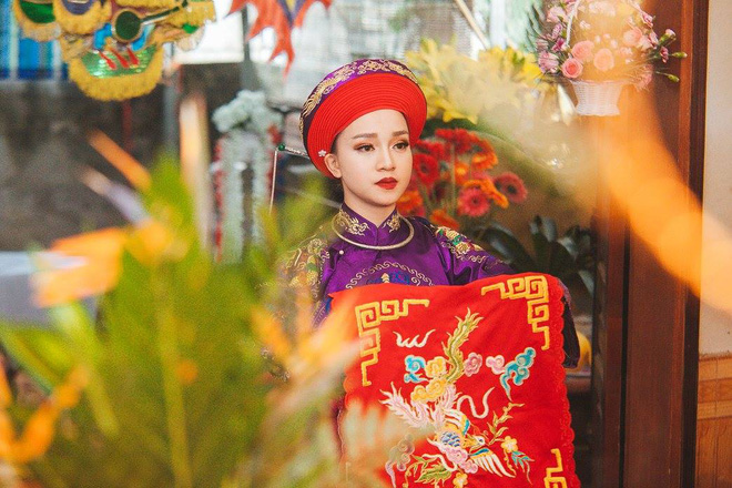 dung nhan xinh dep cua co dong tre nhat ha thanh