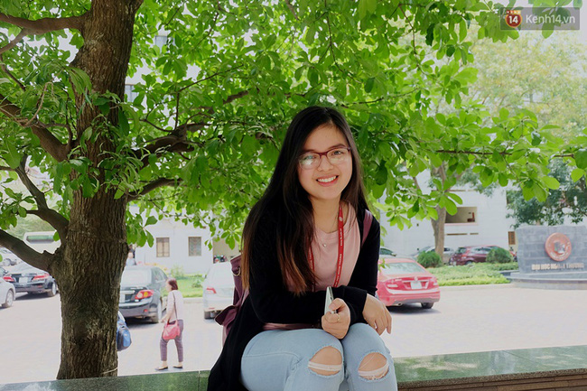 tu chuyen co gai chen ngang trong sieu thi cac sinh vien nghi gi ve van hoa xep hang ngay tai truong dh