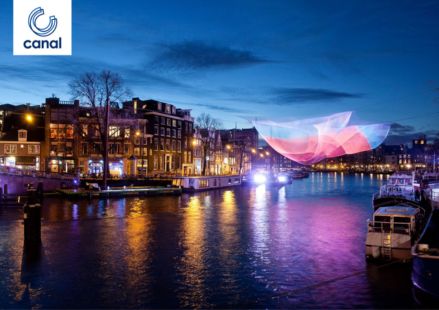 ha lan dat nuoc co nen kinh te phat trien va yen binh bac nhat the gioi nhieu nha tu da phai dong cua vi thieu tu nhan