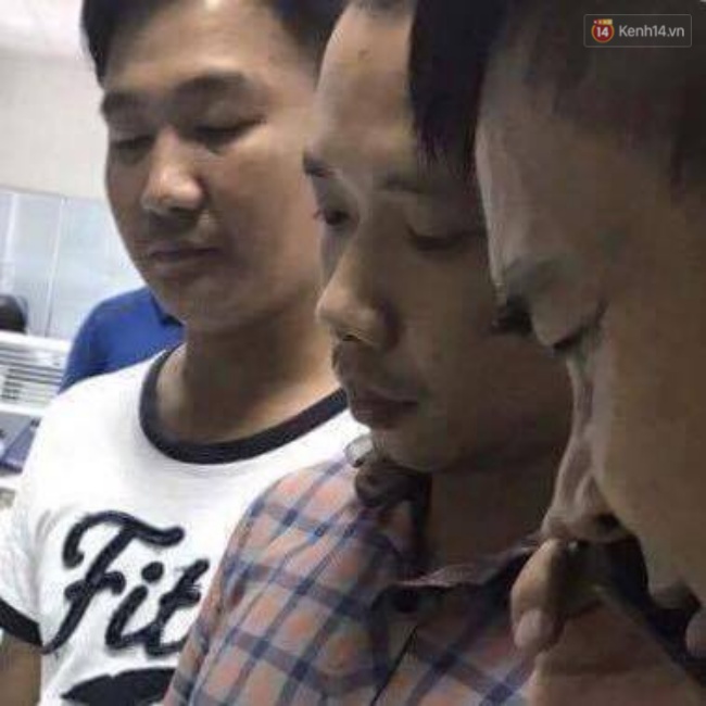 chan dung ky su dung sung gia cuop hon 2 ty dong tai ngan hang vietcombank o tra vinh