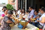 Kiều bào tại Lào mừng Đại lễ Phật đản 2561