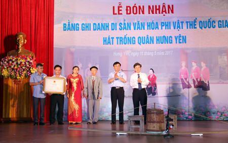 hat trong quan o hung yen don nhan bang di san van hoa phi vat the