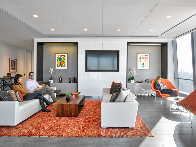 thu hai chang nang ne voi van phong lam viec dep nhu mo cua cong ty my pham lon nhat the gioi