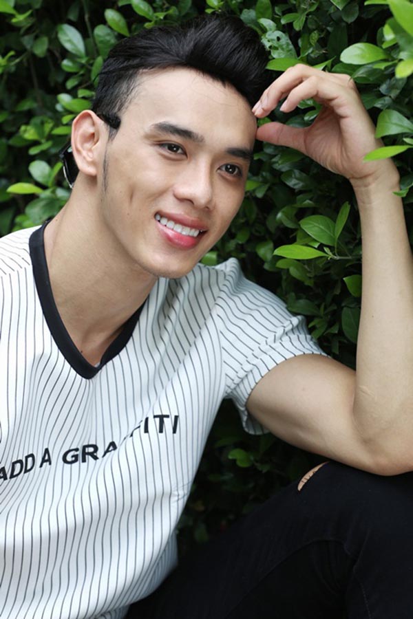 danh tinh my nam moi cua ong bau vu khac tiep
