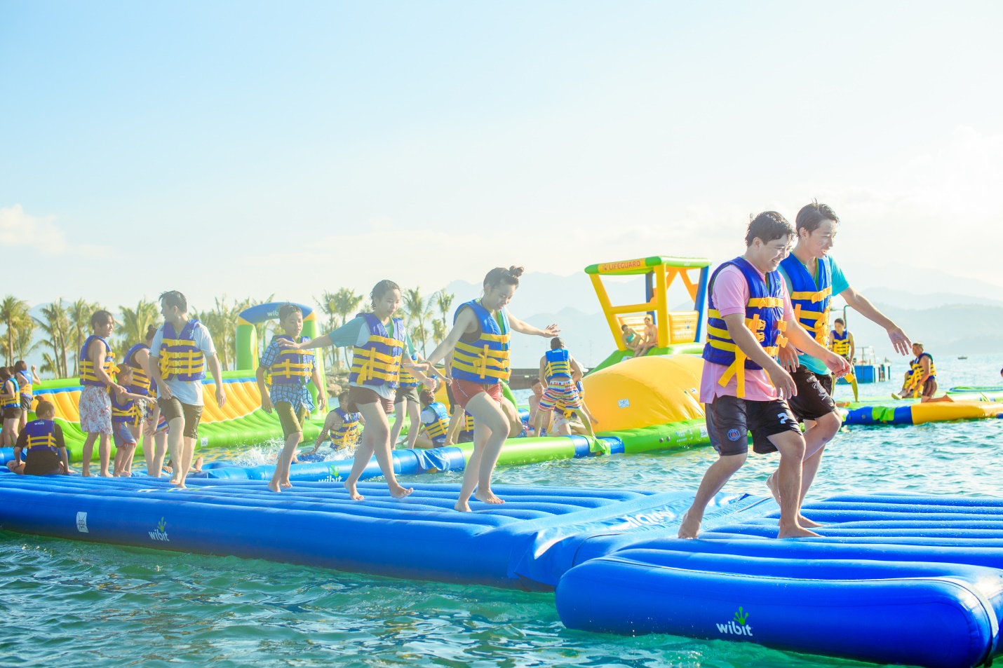 diem danh nhung diemdau tien va nhat tai vinpearl land nha trang