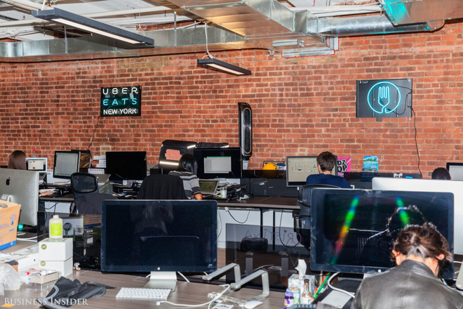 ban co biet nhan vien uber tai manhattan co the dem cho cung toi van phong