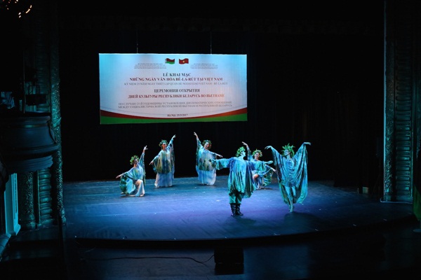 nhung ngay van hoa belarus tai viet nam chinh thuc khai mac tai ha noi