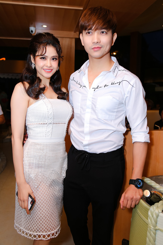 tim va truong quynh anh lien tuc the hien tinh cam truoc dam dong sau tin don ly hon