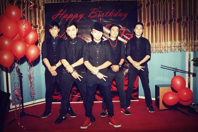 nguoi pha hong ca khuc phia sau mot co gai nhung lai duoc ung ho la ai