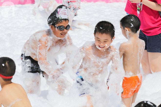 tre nho cung gia dinh phat cuong trong dai duong bot min lon nhat viet nam