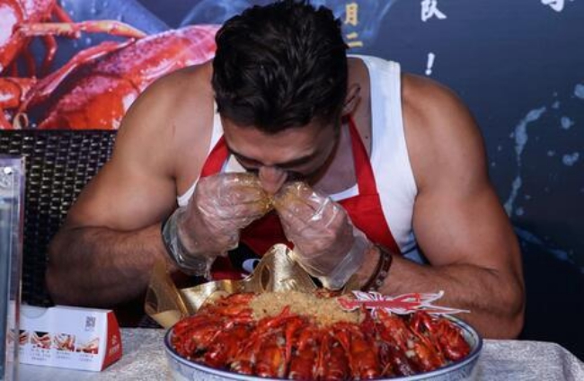 co nang an thung noi troi re nhung van mi nhon voi so do 3 vong ma bao chi em hang ao uoc