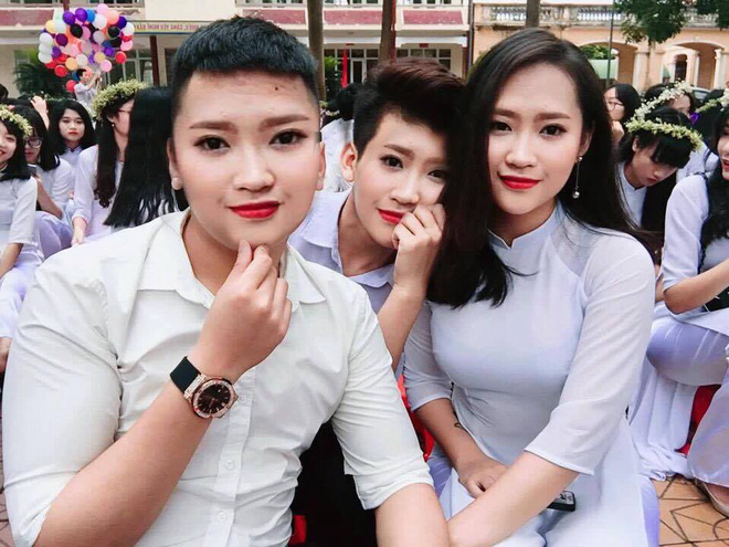 phi cuoi voi man nho xoa ke thu 3 chen giua chang thanh nien tuc dien vi minh hoa khi
