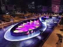 Nike ra mắt đường chạy LED đầu tiên trên thế giới, cho phép người tham gia tự chạy đua với chính mình