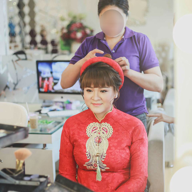 moi cuoi 3 ngay nang dau tre om bung bau ve nha vi gian me chong doi cua hoi mon bat nam giuong nem cu