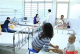 tuyen chon benh nhi co hoi phau thuat mien phi cho tre em di tat bam sinh