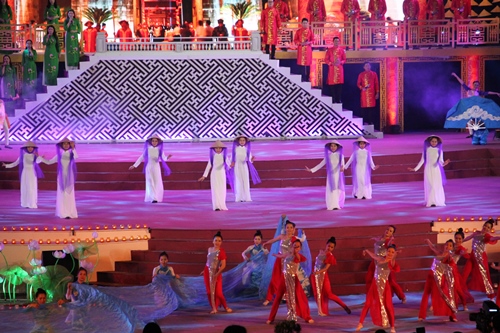 festival hue 2018 be mac xin chao hue va hen gap lai