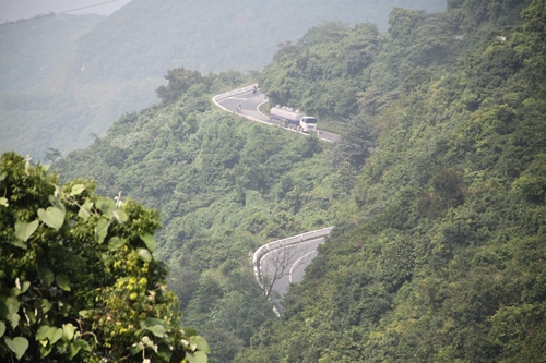 deo hai van cung duong so nhat ngay ay bay gio