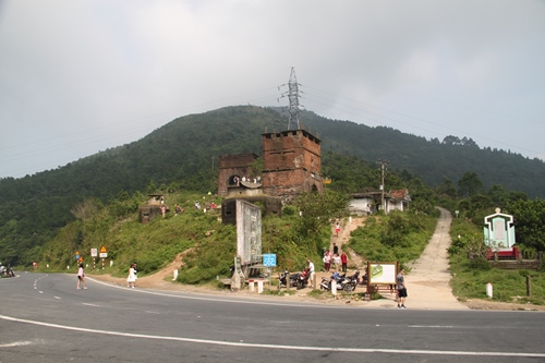 deo hai van cung duong so nhat ngay ay bay gio