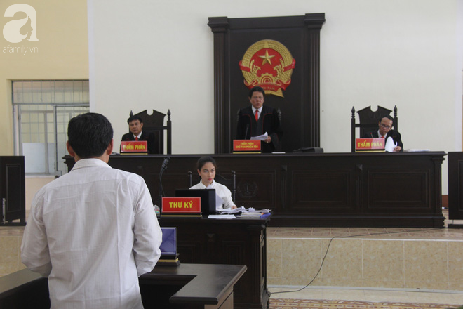 luat su cua huu be cho rang bao chi da dan dat du luan sau cai chet cua be k khien vu an bi thoi phong