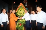 tuong phat hong ngoc nang 4000 kg trong chua ngoc tam chuc ha nam