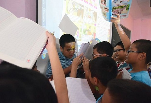 than dong do nhat nam mo lop day tieng anh mien phi