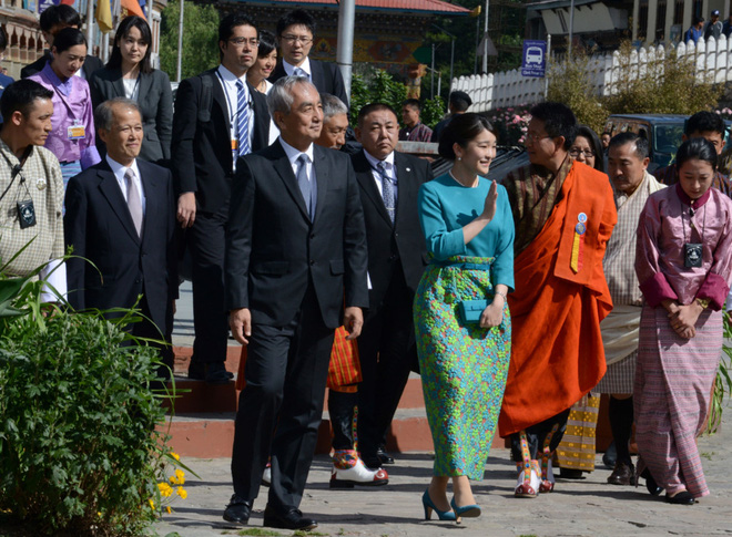 nang cong chua nhat sap tu bo ngoi vi gay an tuong tot dep tai quoc gia hanh phuc