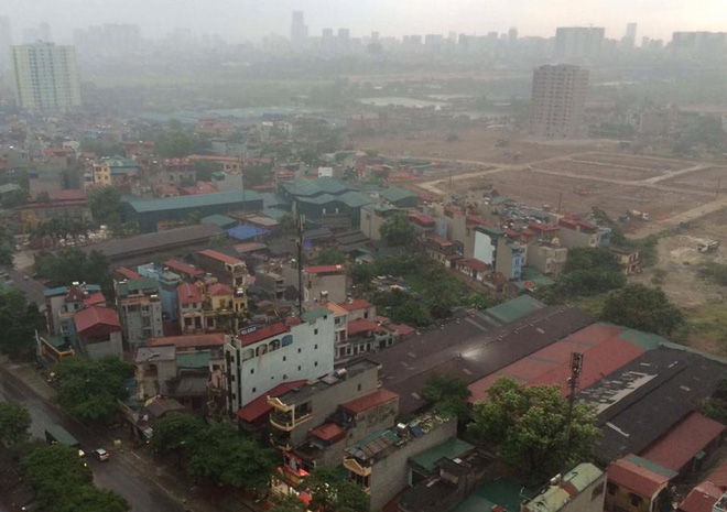 chum anh bao bui ngap troi ngay ha noi don tran giong dau tien sau dot nong dinh diem