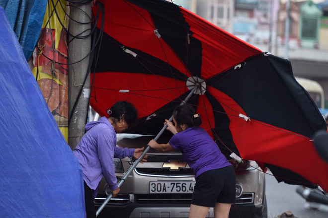 chum anh bao bui ngap troi ngay ha noi don tran giong dau tien sau dot nong dinh diem