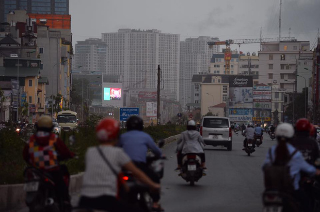 chum anh bao bui ngap troi ngay ha noi don tran giong dau tien sau dot nong dinh diem