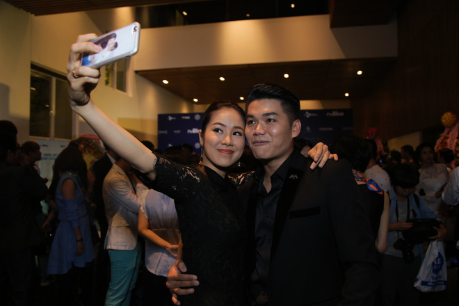 huynh anh va hoang oanh van quan quyt ben du tuyen bo chia tay