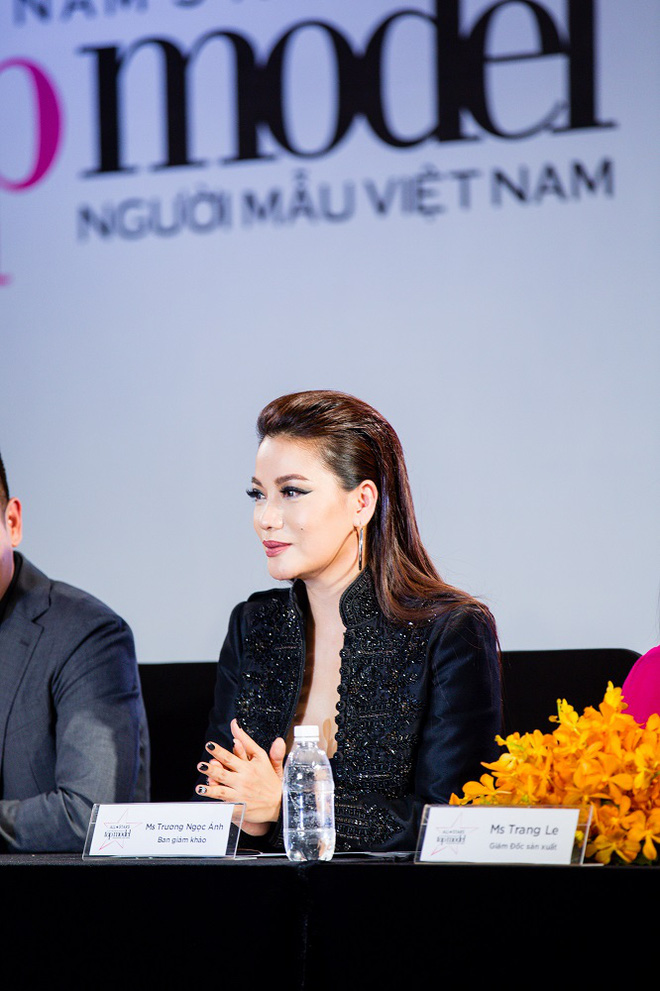 truong ngoc anh tu tin lam host cua vietnams next top model 2017