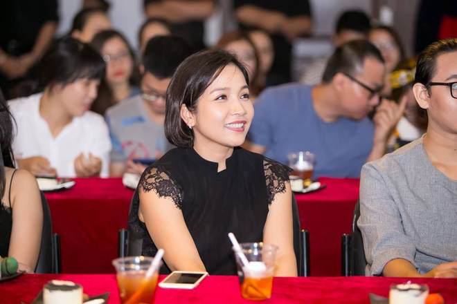 tung duong gay chu y voi mai toc cau ky
