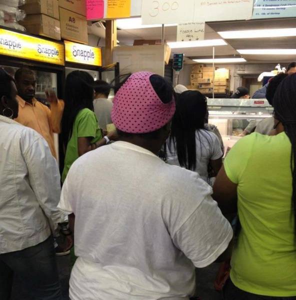 14 bo canh thoi trang xau toi noi xuc pham nguoi nhin