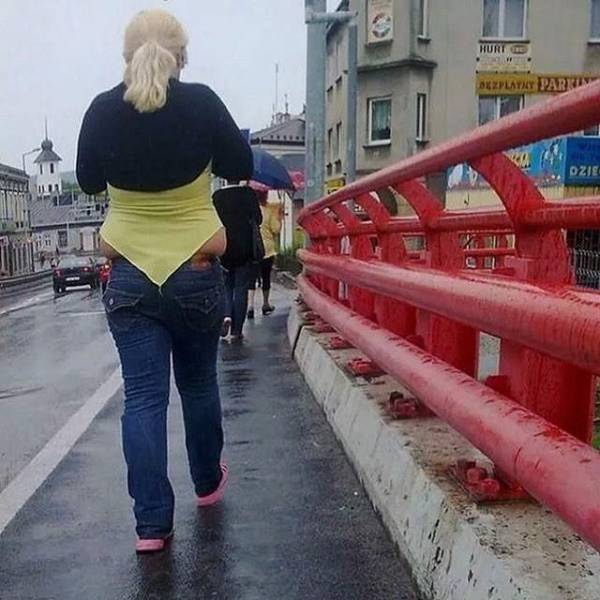 14 bo canh thoi trang xau toi noi xuc pham nguoi nhin