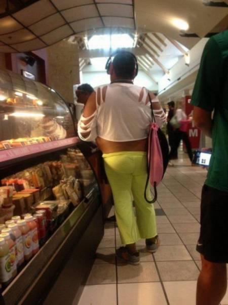 14 bo canh thoi trang xau toi noi xuc pham nguoi nhin