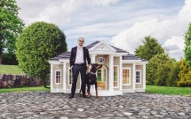 ngoi nha gach nung nhieu cay xanh o da nang luon thoang mat du thoi tiet 40 do